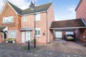6, Alfred Close, Fleet GU51 1ES