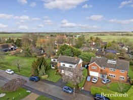 4, Church Green, Roxwell, Chelmsford CM1 4NZ