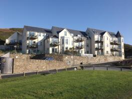 21, Beachcombers Apartments, Tregurrian Hill, Watergate Bay, Newquay TR8 4AB