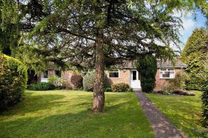 5, Green Close, Marlborough SN8 3DE