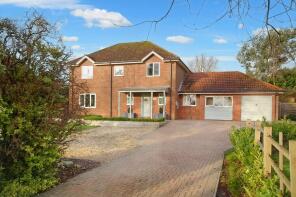 Highfield, Mill Lane, Market Rasen LN8 6JZ
