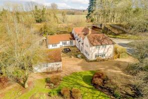 Yew Tree Lodge, Shefford Road, Biggleswade SG18 9LP