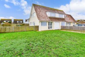7, Livingstone Close, Dymchurch TN29 0TX