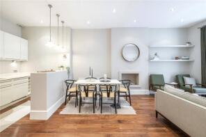 Flat 1, 13 14, Gloucester Square, London W2 2TB