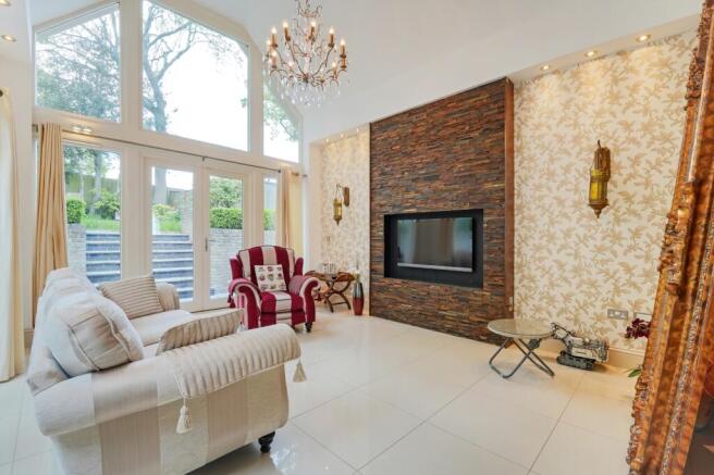 Lounge - Sun Room