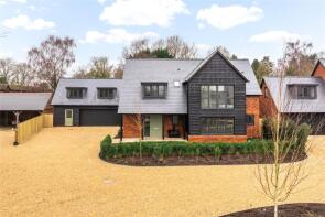 Mount End, Aston Abbotts Road, Cublington LU7 0LG