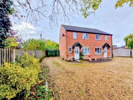 5, Furniss Close, Daventry NN11 3TJ