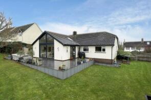 Hallscroft, Village Way, Exeter EX5 2BX