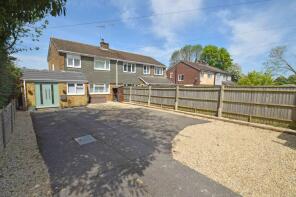 Avellana, Bar Lane, Princes Risborough HP27 9SQ