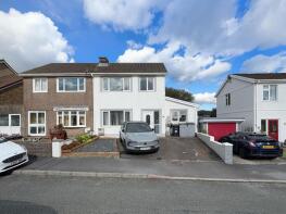 26, Dythel Park, Pen Y Mynydd, Llanelli SA15 4RR