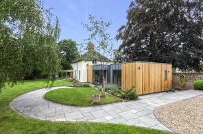 Glebe Court Lodge, Church Hill, West Monkton, Taunton TA2 8QT