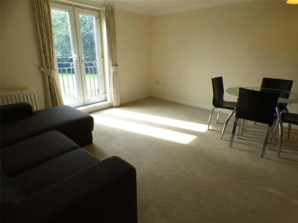 Living/Dining Room