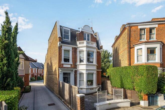 TFF 71 Thorney Hedge Road-1.jpg
