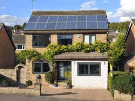 28, Hayton Wood View, Aberford, Leeds LS25 3AN
