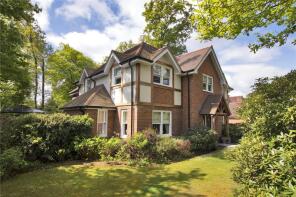 Tudor Lodge, Osmunda Bank, East Grinstead RH19 2NB