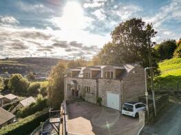 Oakhill, Inchfield Road, Walsden, Todmorden OL14 7QW