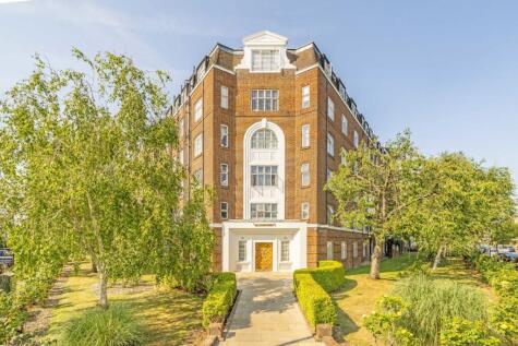 Wellesley Road, Chiswick