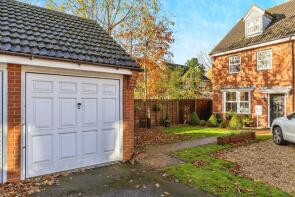 7, Rustics Close, Buckingham MK18 2FG