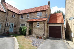 8, St Johns Croft, Wadworth, Doncaster DN11 9XD