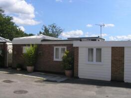 6, Pinewood Court, Church Road, Midhurst GU29 0EH