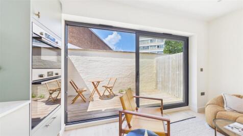 Brixton Hill, London, SW2