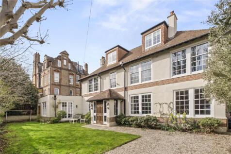 Blenkarne Road, SW11