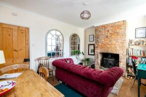 2, West Central Cottages, Lower Street, Battle TN33 9EA