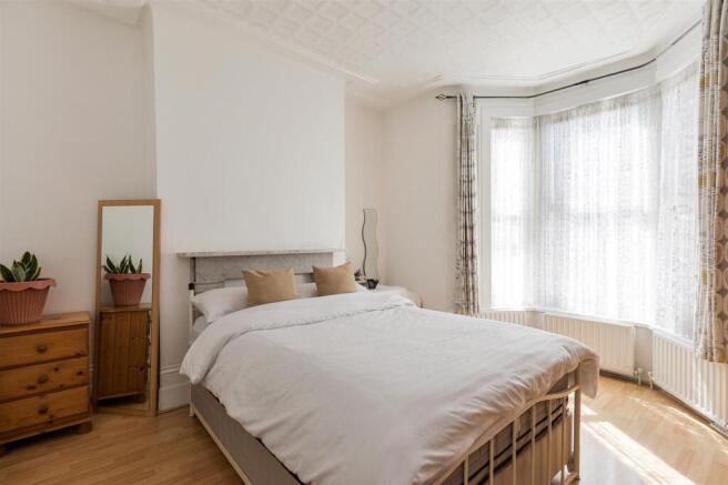Dunlace Road, E5