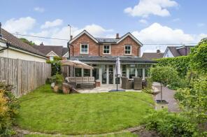 55, Newfield Road, Liss GU33 7BW