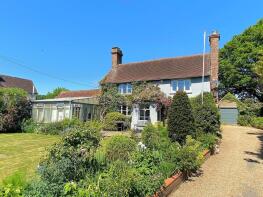 The Grey House, Top Road, Hooe Common, Battle TN33 9EN