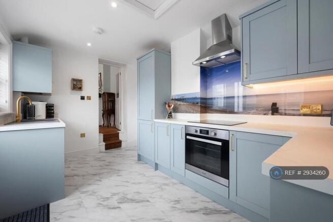 Induction Hob, Fan Oven, Feature Splashback