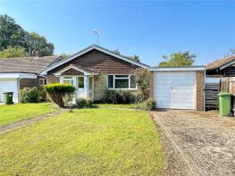 12 Beaconsfield, Orchard Close, Henfield BN5 9YA