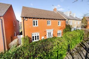 9, Peachey Walk, Stansted CM24 8EZ