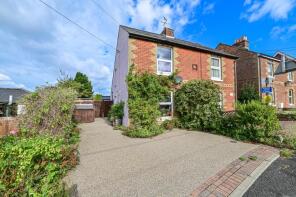 1, Longford Cottages, Havenstreet Main Road, Ryde PO33 4DP