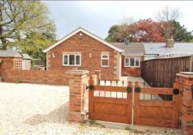 38, Garden Village, Immingham DN40 3JR