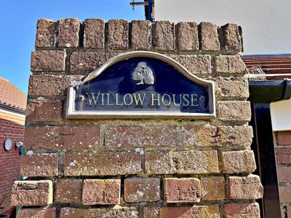 HOUSE PLAQUE