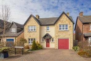 37, Hadrian Way, Carlisle CA3 0LU