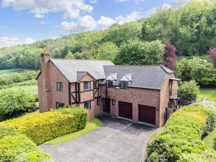 Ross-on-Wye, Circa 2 Acres of Land