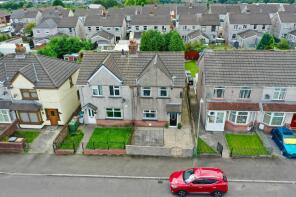 16, Derwendeg Avenue, Cefn Fforest NP12 3LW