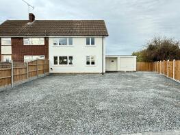 88b, Billericay Road, Herongate CM13 3SB