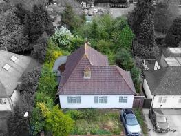 4, Plough Hill, Cuffley, Potters Bar EN6 4DR