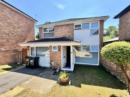 Highlands Way, Dibden Purlieu, Southampton