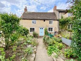 2, Bridge Lane, Oakham LE15 7NE