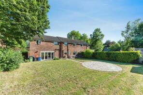 Kirkville, Main Road, Grimsby DN37 0BG