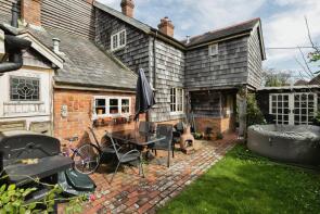 5, North Street, Heathfield TN21 9DT