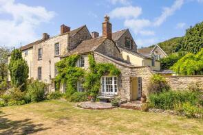 3, The Street, Dursley GL11 5AG
