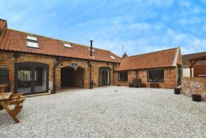 Coates Cottage, Main Road, Hull HU12 9AX
