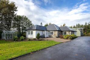 Springhill Cottage, C9 - Bangour Nurses Home To A89, Broxburn EH52 6LN