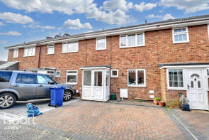 5, Brindles Close, Linford SS17 0RS