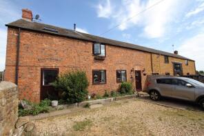 2, Brickhouse Farm, Bloxham Road, Banbury OX15 4HE